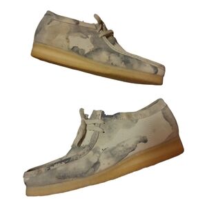 NWOT* Clarks* Wallabee* Off White Camo* Sz 10